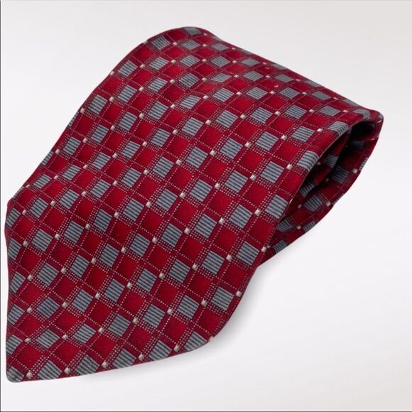 ARROW | 3/$15 Red & Gray Patterned Silk Tie - Picture 1 of 5